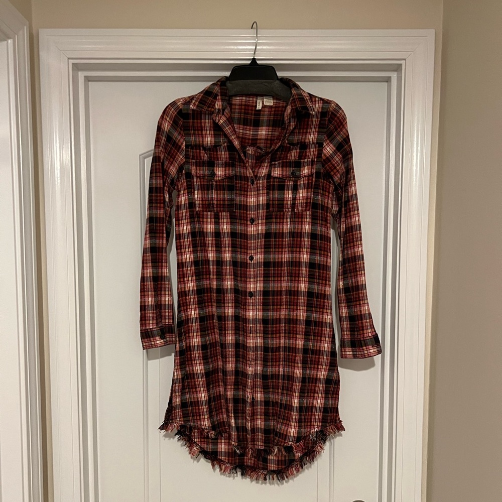 Plaid dress with fringe on the bottom size small